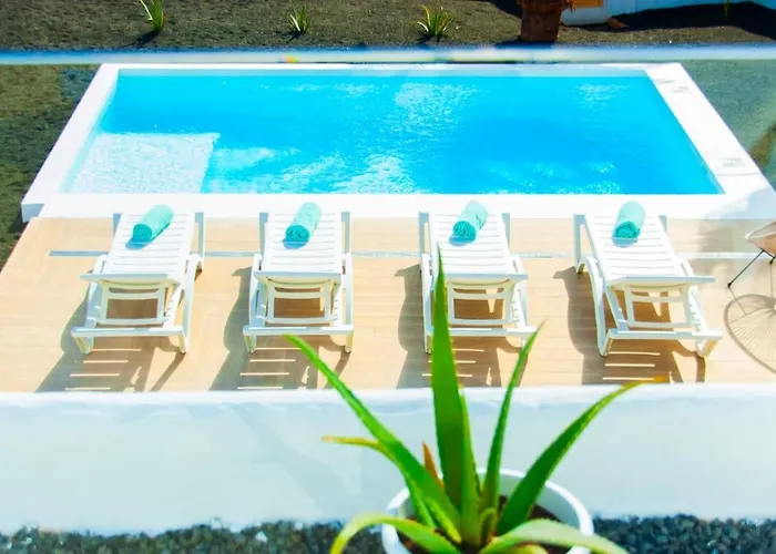 Araluce Villa *